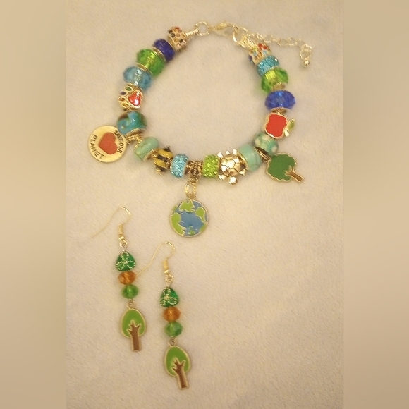 Earth Ocean Bracelet Earrings Book Of Poems - Picture 6 of 9